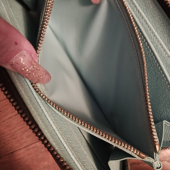 Louis Vuitton Ltd Edition Monogram Illustre Long Zippy Wallet - Picture 7 of 13